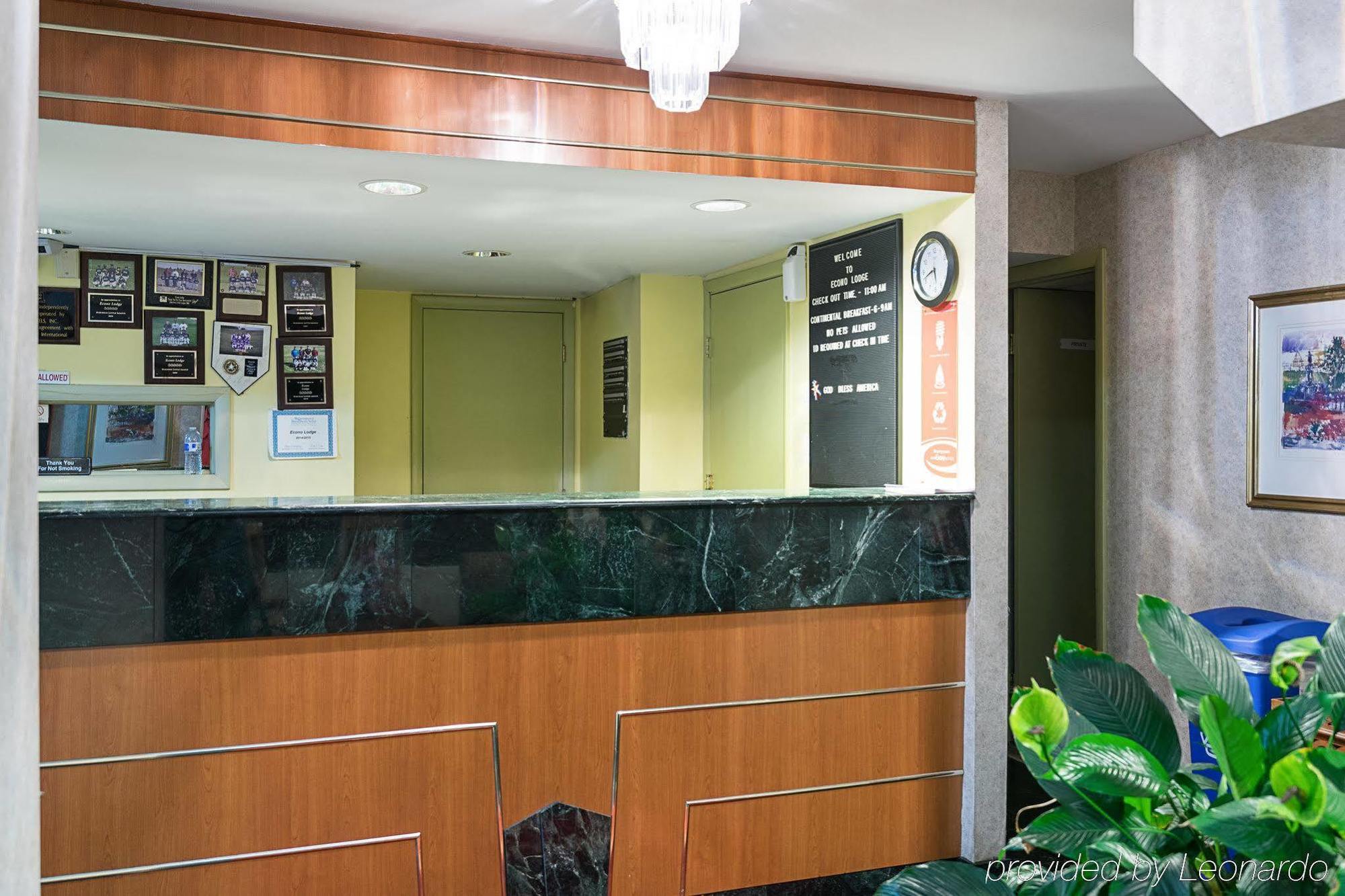Travel Inn New Castle Airport Esterno foto